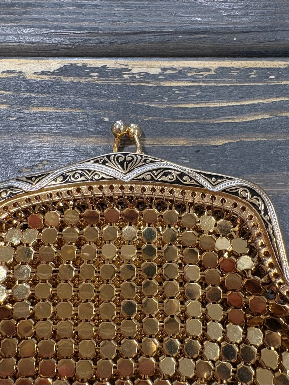 Vintage 1970s Gold Chain Coin Purse With A Clasp (Made in Germany)